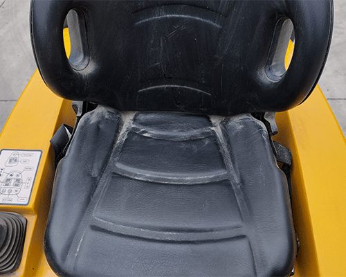 Компактный колесный погрузчик