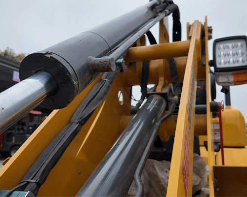 Компактный колесный погрузчик