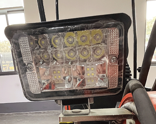 Продается экскаватор грузоподъемностью 1,2 тонны. Продается экскаватор грузоподъемностью 1,2 тонны.