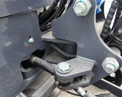 Мини-экскаватор грузоподъемностью 1,2 тонны Мини-экскаватор грузоподъемностью 1,2 тонны