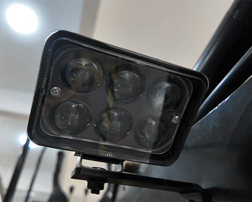 Малый экскаватор грузоподъемностью 1,2 тонны Малый экскаватор грузоподъемностью 1,2 тонны